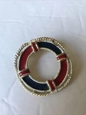 Fashion - Pin 1.5" x 1.5" Gold-Tone Maritine Rescue Ring - 21 unmarked