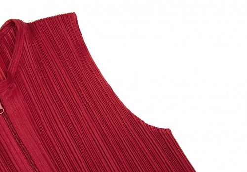 PLEATS PLEASE Double Zip Pleated Vest Size 1-2(K-132222) - Picture 7 of 12