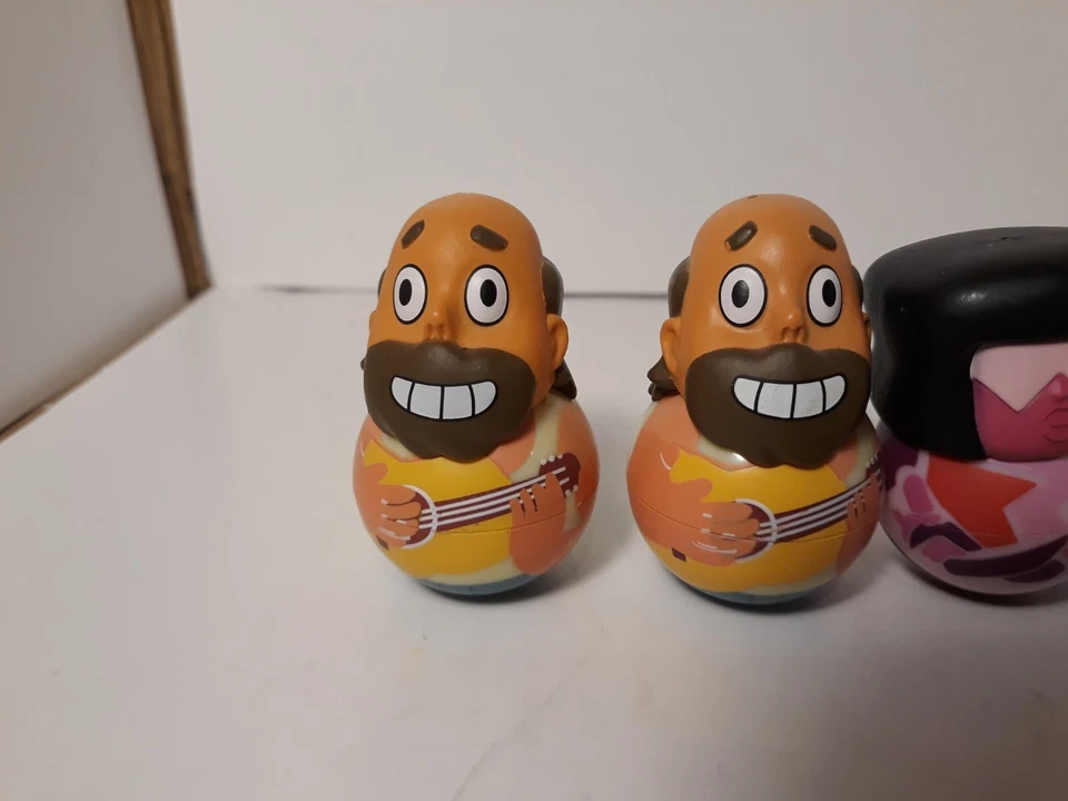 Steven Universe Mini Rockerz Figures - Series 1 - 7 Figures - Cartoon Network - Image 2 of 4