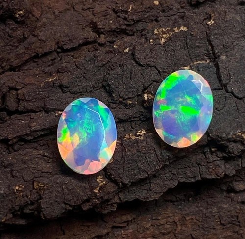 BEAUTIFUL ETHIOPIAN OPAL - Lovely White Smoked Opal Pair 9x7MM Size Oval Shape - Picture 4 of 4