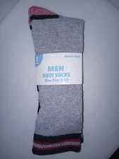 Men's Boot Socks 2 Pack Size 6-12 Black Red Striped Crest Brands New