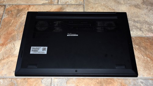 Lenovo ThinkPad P1 Gen 2 15 nero i7-9850H 2,60 GHz 32 GB 500 GB SSD Quadro T1000 - Foto 13 di 13