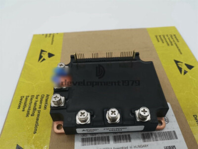 1PCS Neu PM75CSD060 MITSUBISHI Ipm Modul
