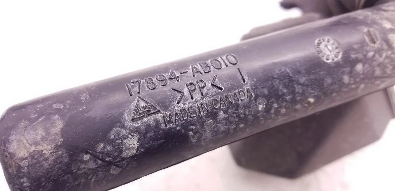 Toyota Camry 2003 2,4 L 4 cilindros filtro de aire montaje de tubo resonador Foto 3 de 4