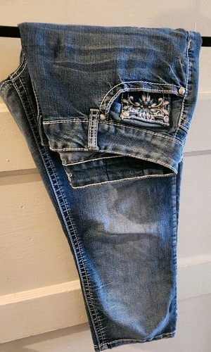Love Indigo Damenjeans Größe 12 Blau Denim Capri Schnurrbart Glitzer Bestickt