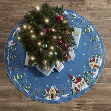 89076E Christmas Village Tree Skirt Felt Applique Kit