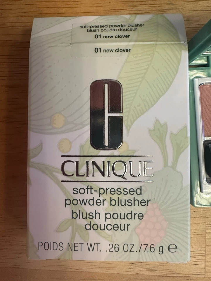 Clinique Soft Pressed Powder Blusher Blush 01 New Clover 0.26oz/7.6g Full Sz NEW - image 4 of 4
