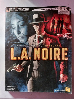L.A. Noire Brady Games Strategy Guide Xbox 360 Ps3