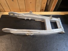 79 80 SUZUKI RM125 ALUMINUM SWINGARM AHRMA 
