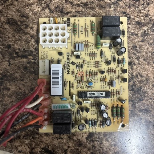 Trane X13650882-01 X13650882010 50C70-495-04 Control Circuit Board used #D373