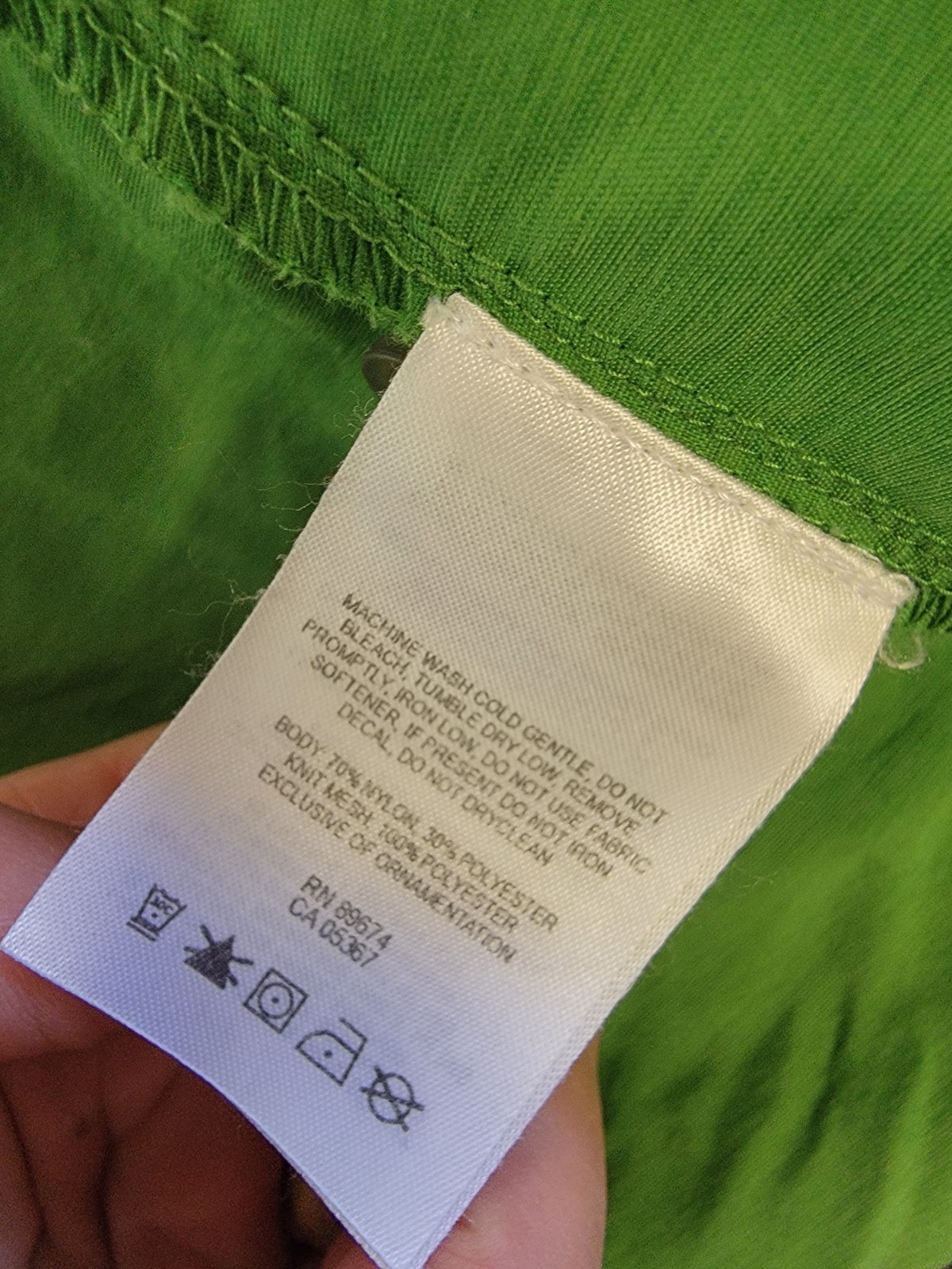 Mountain Hardware Outdoor Button Down Shirt Light… - image 4