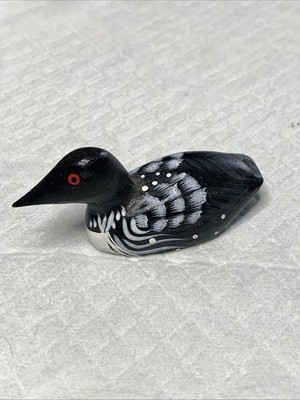 Vintage Hand Crafted Wood Loon Figurine #257 (C11)