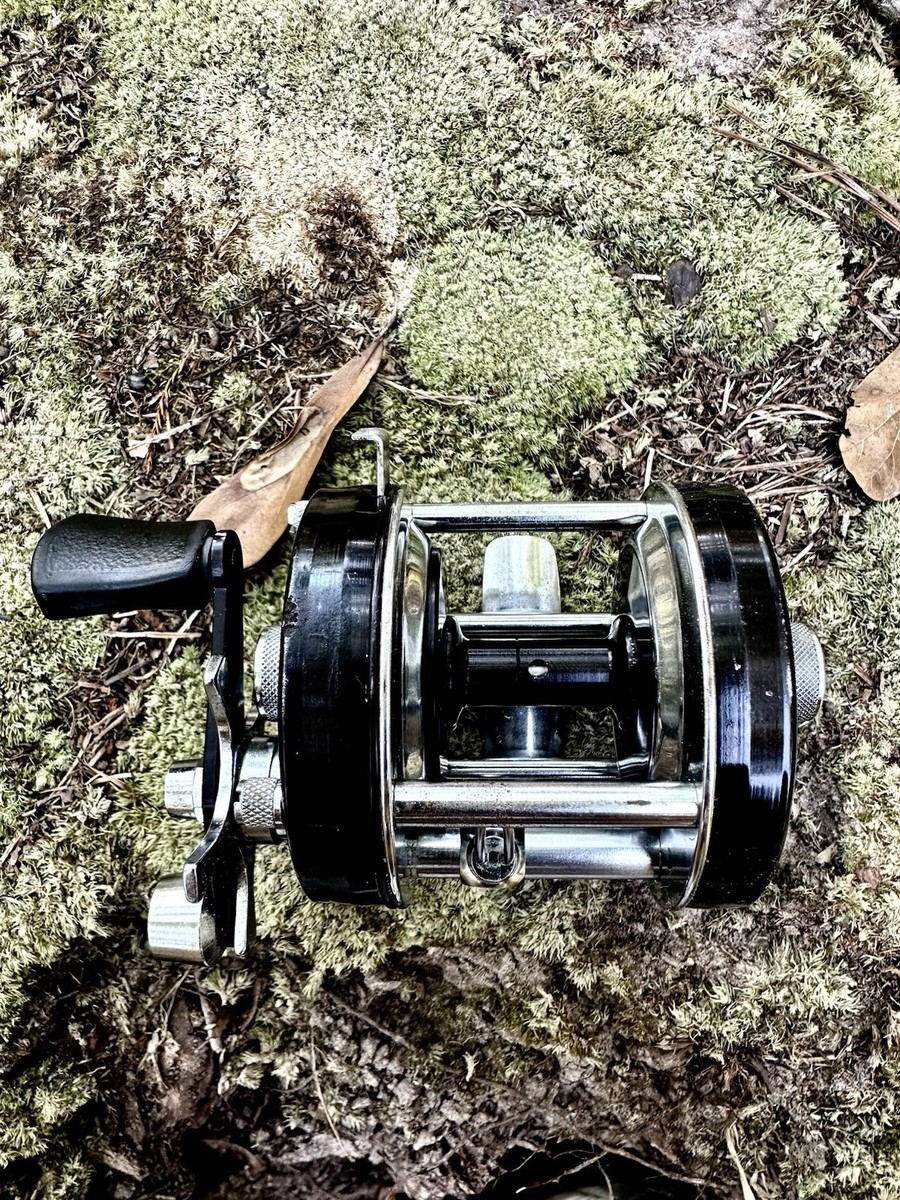 Abu Garcia Reel ambassadeur 5000C Professionally Serviced And