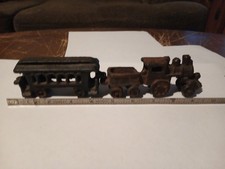 CAST IRON FLOOR TRAIN 