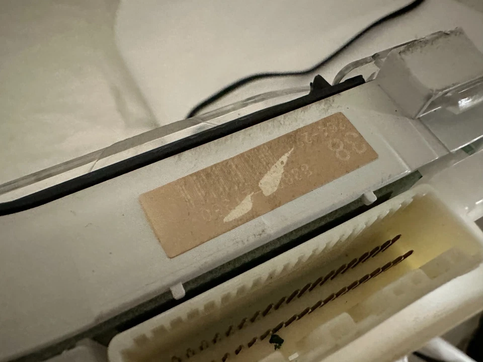 Cuadro de instrumentos velocímetro medidores de tablero 07-2010 Scion TC 154.994 millas Foto 3 de 3