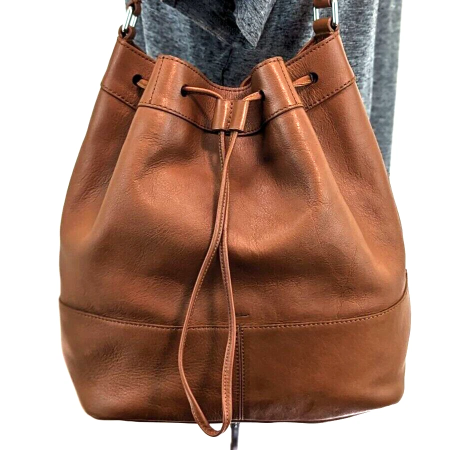 SHINOLA DETROIT 水饺包 BOURBON 水桶单肩包钱包/斜挎包 美国 $895 ~ 二手状况完好! — 第 2/4 张图片