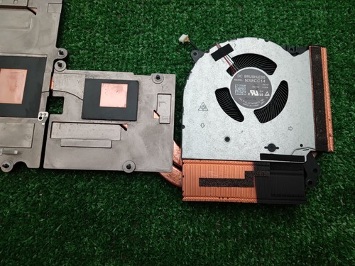 Gebrauchter Original Lenovo Legion 5 15ACH6H Laptop Kühlkörper mit CPU Lüfter AT22H001DT0 - Bild 6 von 8
