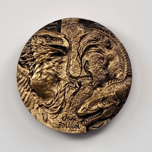 China 2016 Ancient Life Sinosauropteryx Dragon Bird Brass Medal 50mm COA - Picture 2 of 4