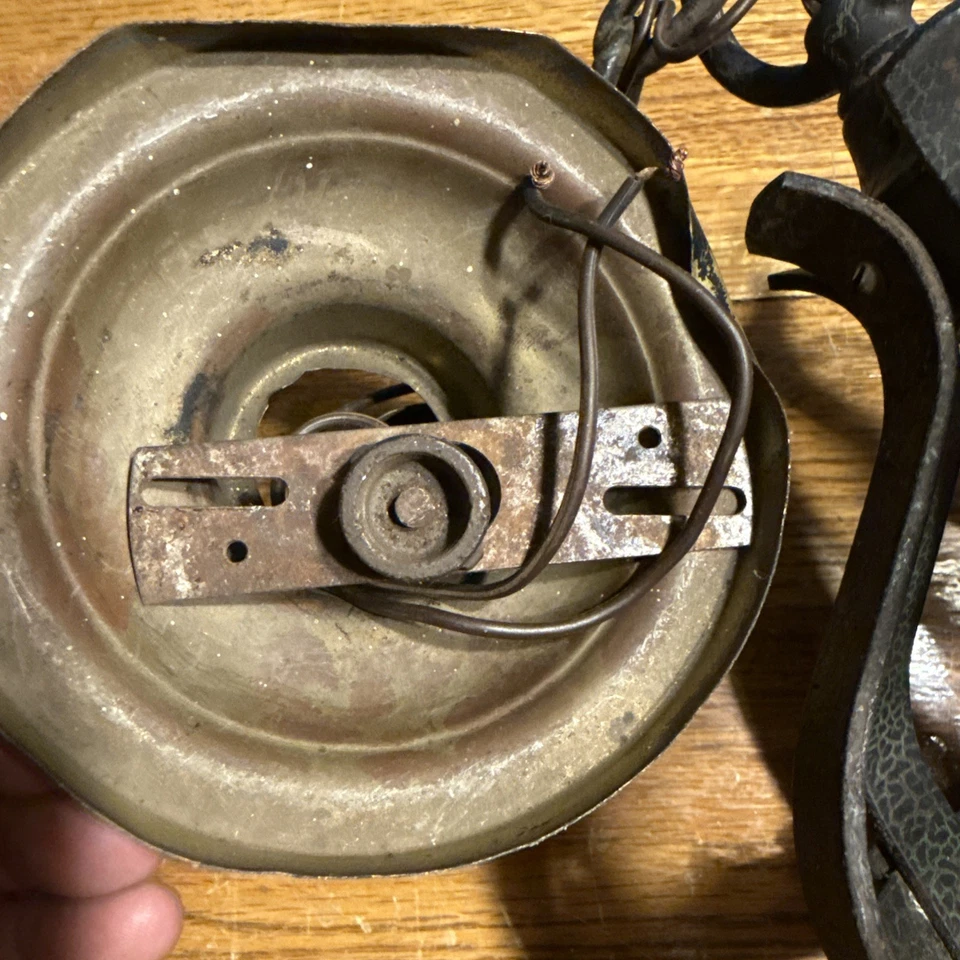 Lámpara colgante vintage años 20 Moe Bridges estilo colonial español sin probar Foto 4 de 4