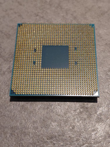 CPU AMD RYZEN 5 model 1500X Socket AM4 cadencé à 3,6 GHz avec 4 coeurs (100% ok) - Photo 2/2