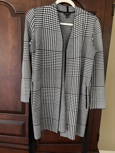 Ann Taylor Damenpullover schwarz-weiß Glencheck vorne offen Größe S - Bild 5 von 8