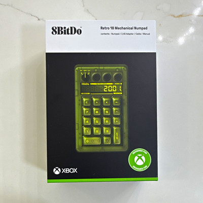 8BitDo Retro 18 Mechanical Numpad Green for Xbox English QWERTY Layout