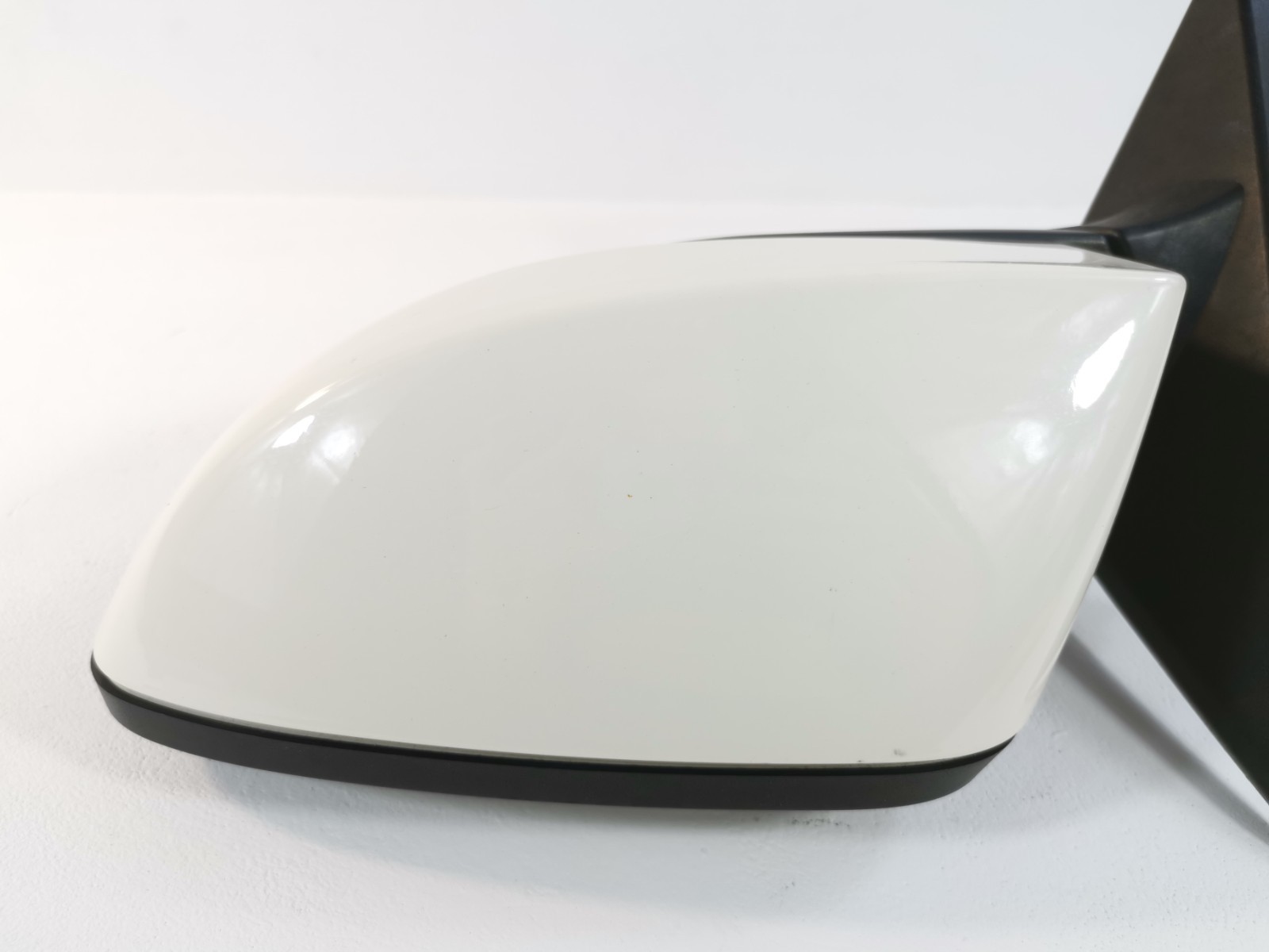 Maserati Ghibli S 3.0L AWD 2018  Front Left Side Blind Spot Wing Mirror OEM