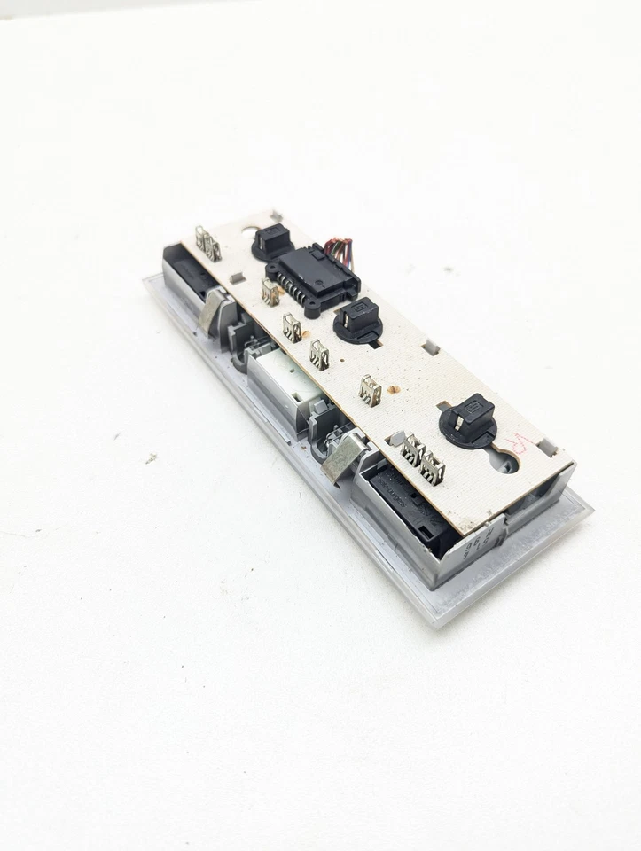 OEM BMW 745i 2002-2005 4,4 L consola superior delantera/luz mapa cúpula Foto 3 de 4