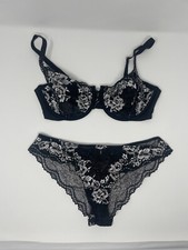 32DD, S NWT Victoria's Secret Desire Set Unlined Demi Bra, Small Cheekini Panty