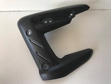 UN CARENAGE COTE GAUCHE RADIATEUR ECOPE 2100563 TRIUMPH STREET TRIPLE 675 