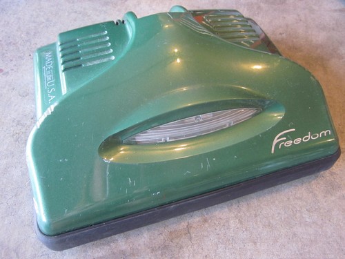 Simplicity Freedom F3600 Upright Vacuum 