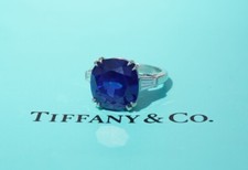 Tiffany & Co. 14.63 carat Blue Sapphire & Diamond Ring, Platinum, Natural