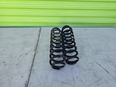 TOYOTA VENZA LIMITED 21-23 COIL SPRING REAR RIGHT AND LEFT AWD 2.5L SET OEM