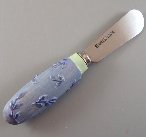 Pfaltzgraff Summer Breeze Dip Bowl & Spreader Set Forget-Me-Not 4 5/8" - Picture 6 of 6