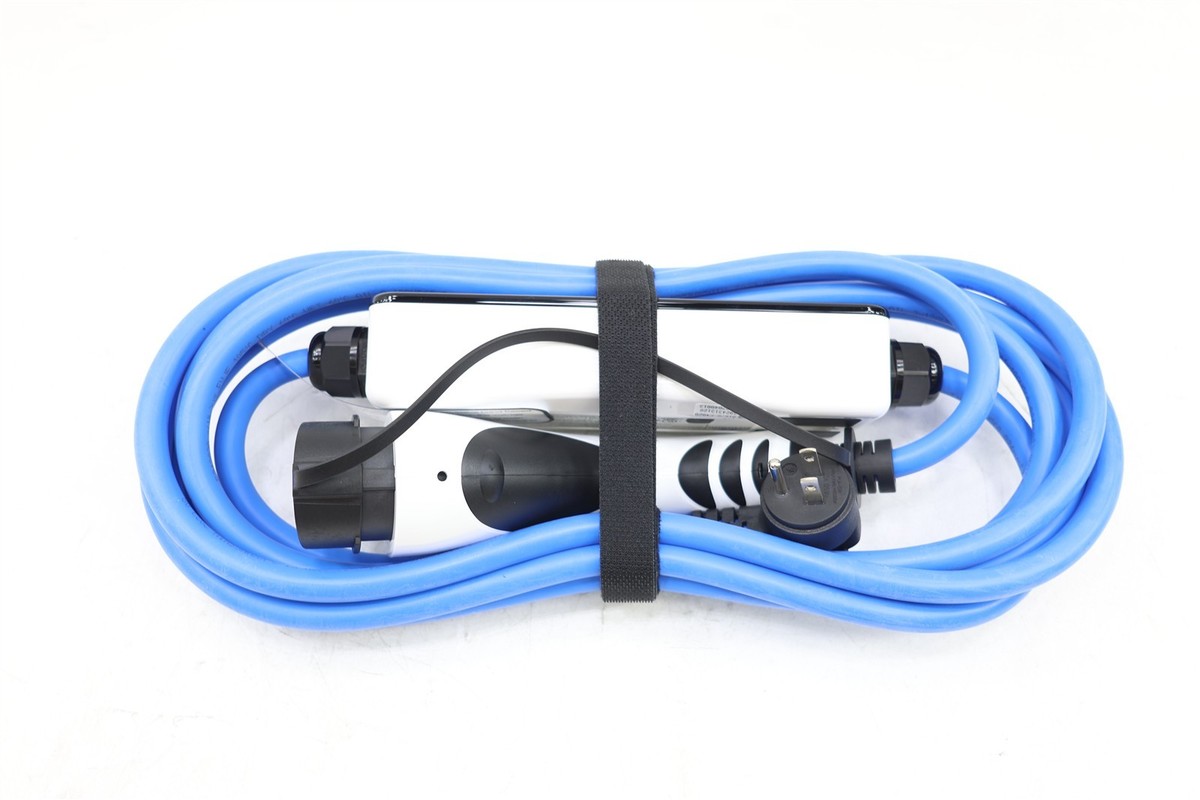 OEM Hyundai EV Charging Cable Electric Vehicle J1772 Charger 120v
