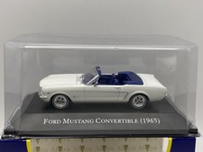 * Ford Mustang Convertible 1965 1:43 Ixo Altaya Diecast modelcar