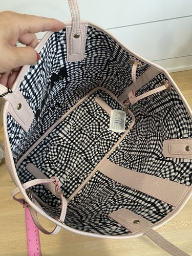 Authentic MCM Liz Shopper Medium Tote Bag Reversible in Pink Leather - Picture 11 of 22