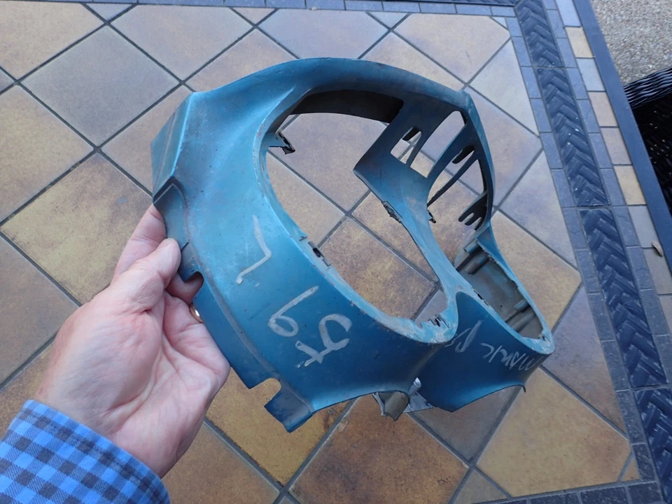 1959 Cadillac headlight bezel, LH, nice! 1472721 bucket housing - Image 3 of 4