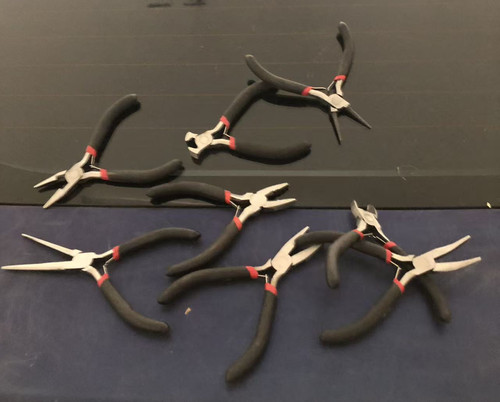 8-Piece Mini Jewelry Pliers Set Beading Wire Cutting Tool Kit Pre-Owned