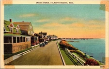 Grand Avenue, Falmouth Heights, Mass. Massachusetts Linen  Postcard UNP