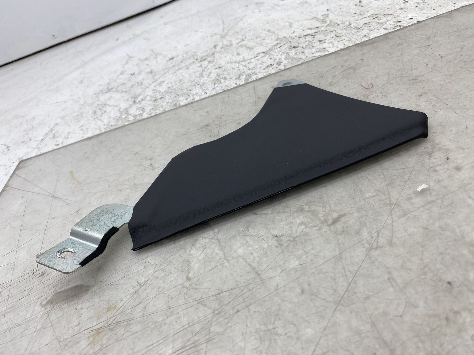 2013-2019 BENTLEY FLYING SPUR OEM LEFT & RIGHT SIDE MOLDING PANELS 3W0863930