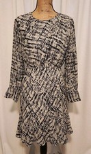 Banana Republic Women's Petite XS Gray & Black Long Sleeve Chiffon Fitted A-Line