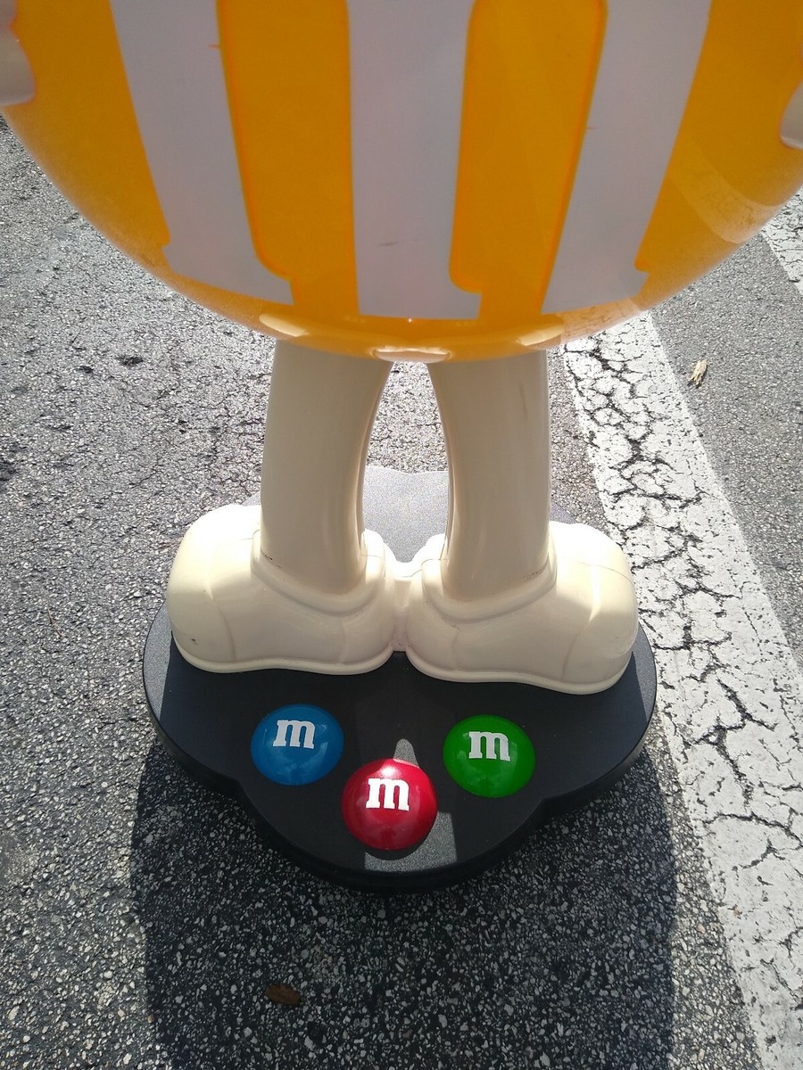 m&m's メタルサイン　新品未使用　4枚 m&m's メタルサイン 新品未使用 4枚 - メルカリ