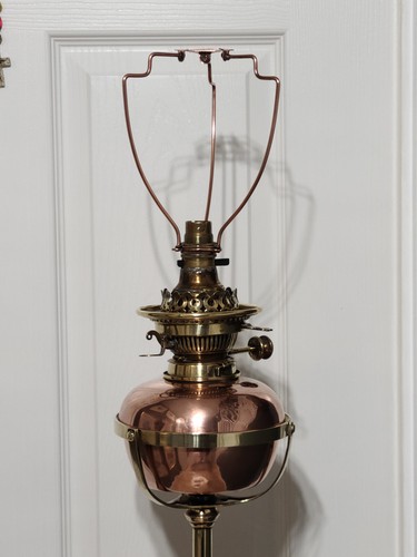 Victorian Hinks Benetfink Brass and Copper Telescopic Oil Floor Lamp (Converted) - Picture 11 of 24