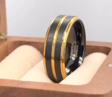 Xmas Gift Ring High Polished Gold Pinstripe Band Black Tungsten Engraving Ring 