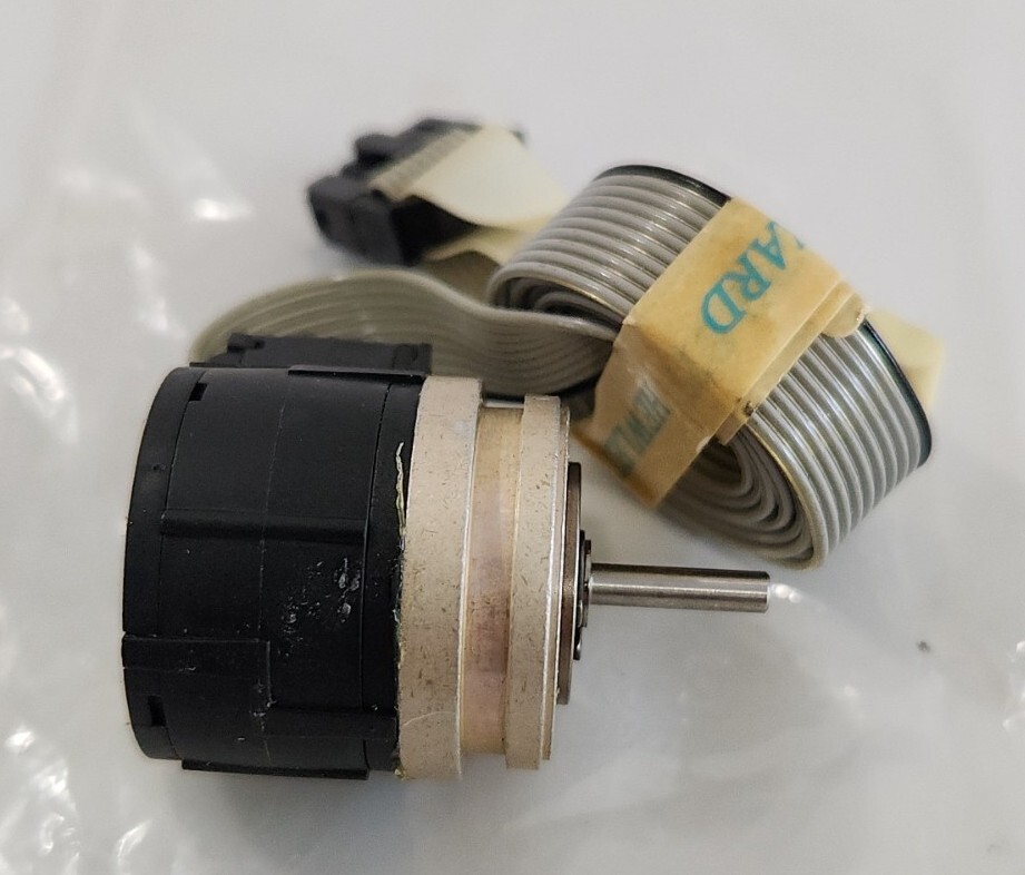NEW* Thomson Micron 60-110482-2085 Encoder w/ Cable Assy 2456