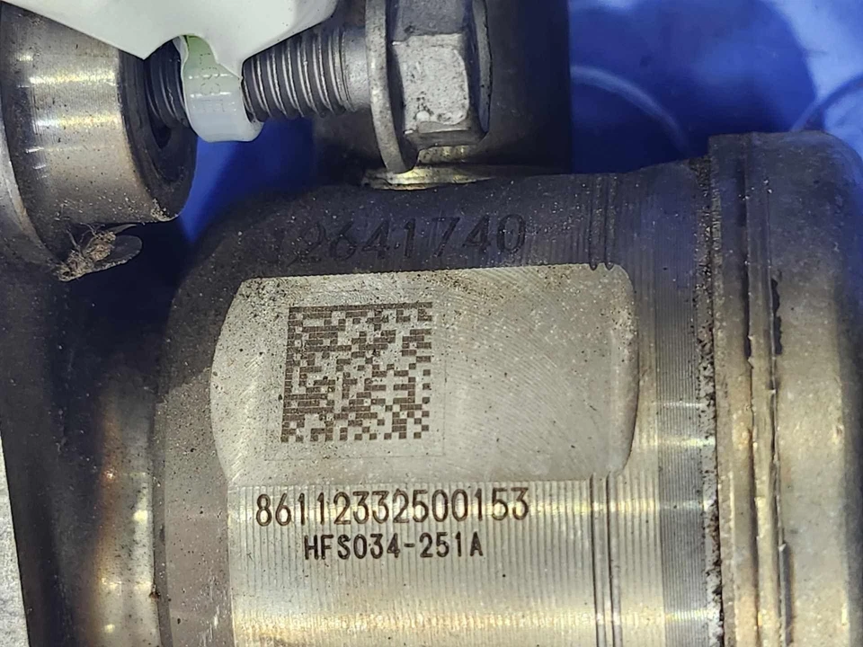 Bomba de combustível GM 3.0L 3.6L injeção direta de alta pressão original do fabricante 12641740 - Imagem 4 de 4