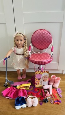 Our Generation Phoebe Puppe 46 Cm mit Langen Haaren ohne OVP