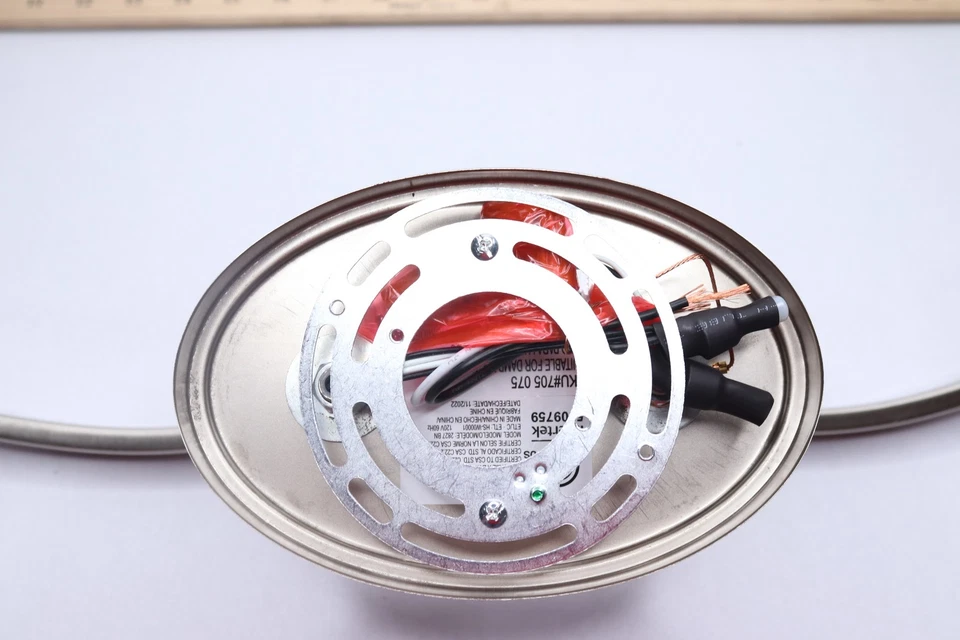 Iluminação de vaidade estilo tradicional Hampton Bay E26 100W 26,3" 705075 - Imagem 4 de 4