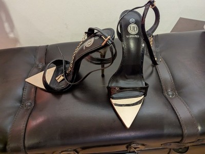 Edle Pumps Schwarz/Gold Gr. 38